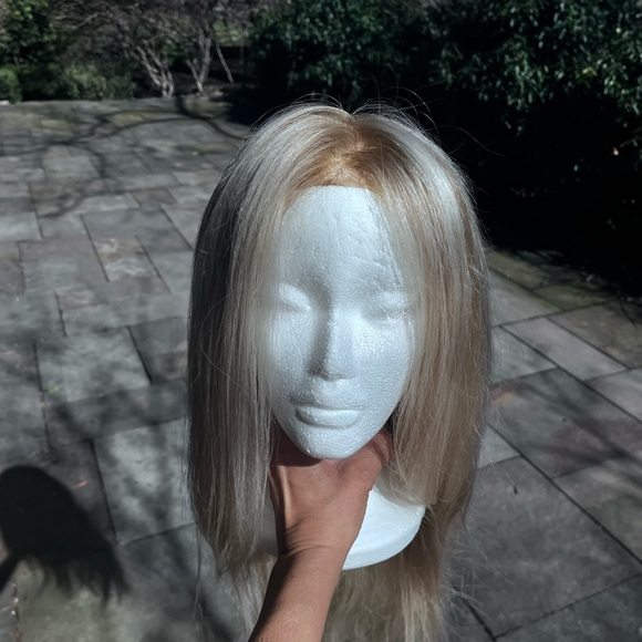 Freedom couture wig. - Picture 1 of 7